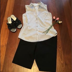 New York & Co. sleeveless shirt.